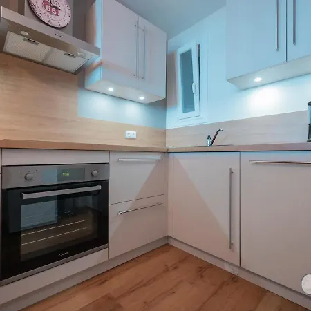 Apartment 66m² Renove, 1 Chambre, Vue Mer, 4eme Etage, Fibre, 3 Etoiles - Fr-1-197-198 Les Sables-d'Olonne