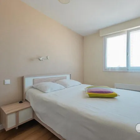 66m² Renove, 1 Chambre, Vue Mer, 4eme Etage, Fibre, 3 Etoiles - Fr-1-197-198 *